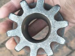cast metal spur gear,pinion gear with bespoked cast iron items